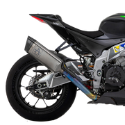 Kit de escape Arrow Slip-On Pista de acero inoxidable para Aprilia RSV4 1100 Factory (19-20) 71002PT 