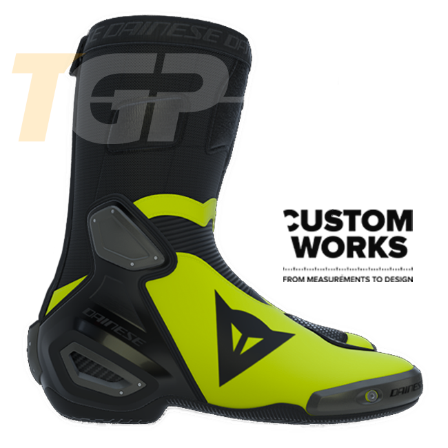 Botas de moto de competición y calle Dainese Axial 2 | Hombre | Negro / Fluogelb | Custom Works 