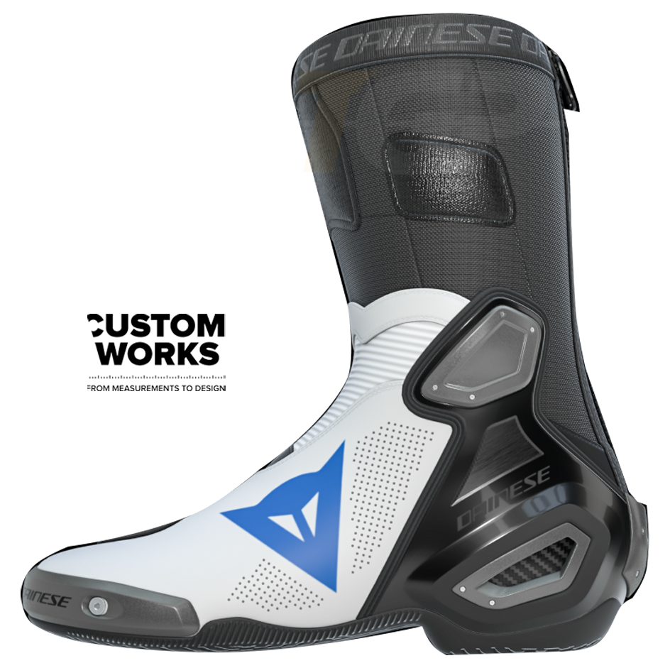 Botas de moto de competición y carretera Dainese Axial 2 Air | Hombre | Blanco / Azul cielo | Custom Works 
