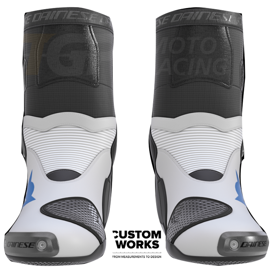 Botas de moto Axial 2 Racing y de calle Dainese | Hombres | Blanco / Cielo | Custom Works 