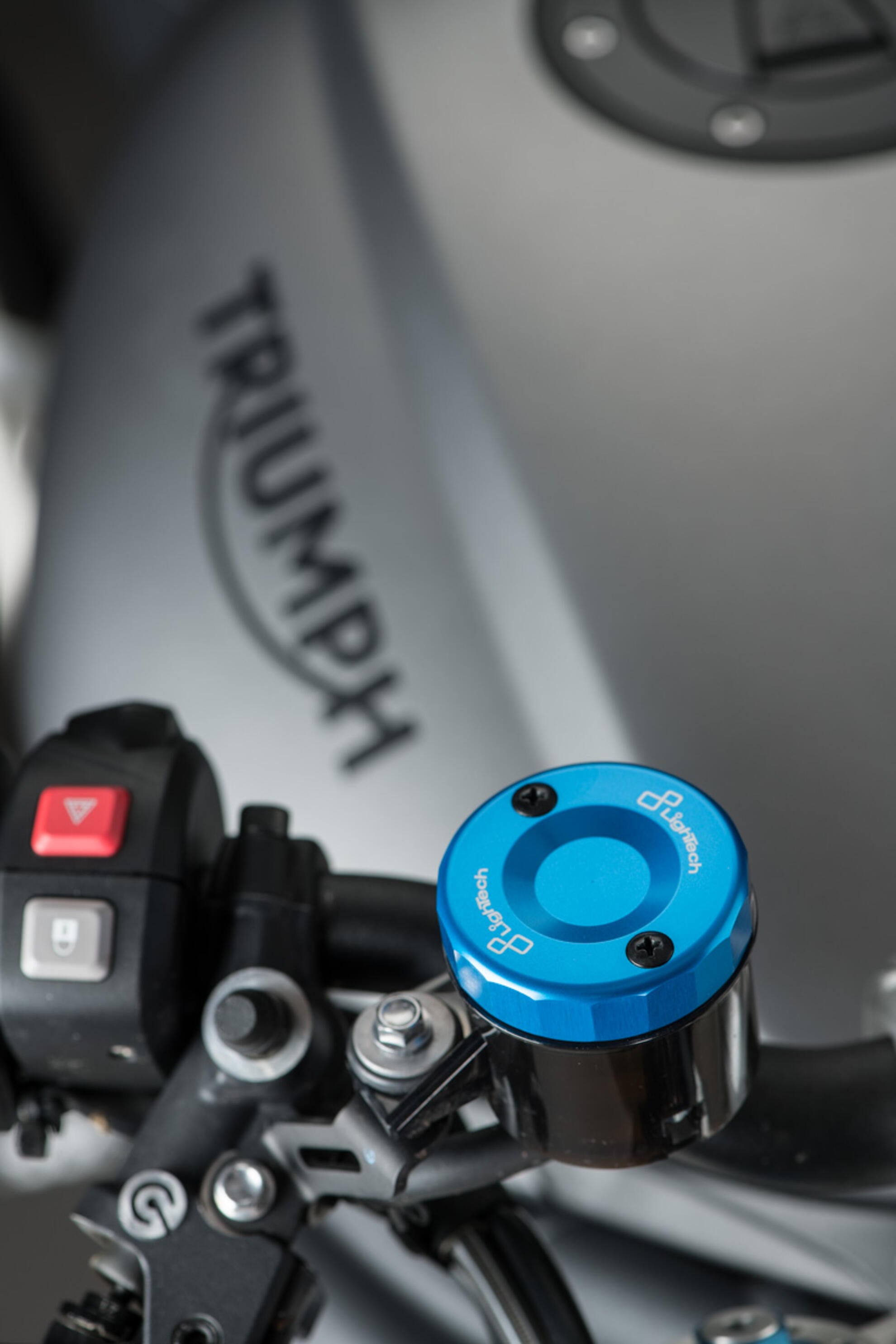 Tapa del depósito de expansión delantero LighTech Ducati Panigale V2 955 (20-24) FBC04 