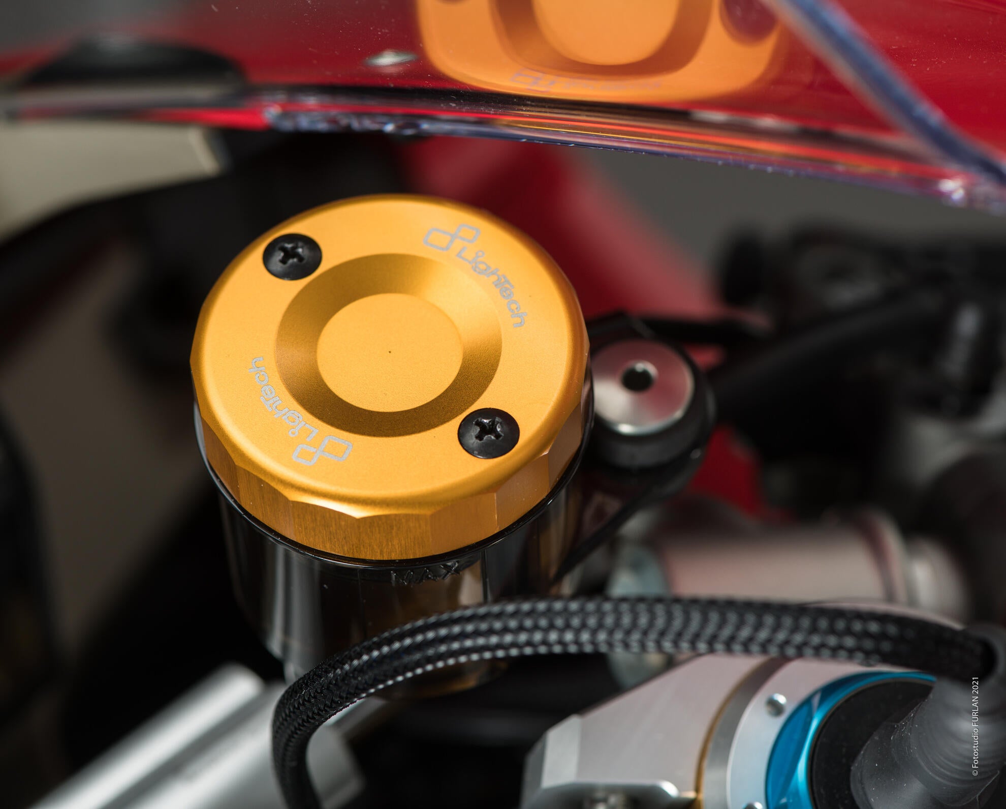 Tapa del depósito de expansión delantero LighTech Ducati Panigale V2 955 (20-24) FBC04 