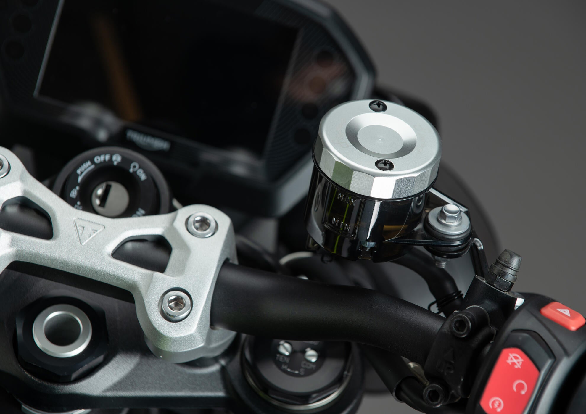 Tapa del depósito de expansión delantero LighTech Ducati Panigale V2 955 (20-24) FBC04 