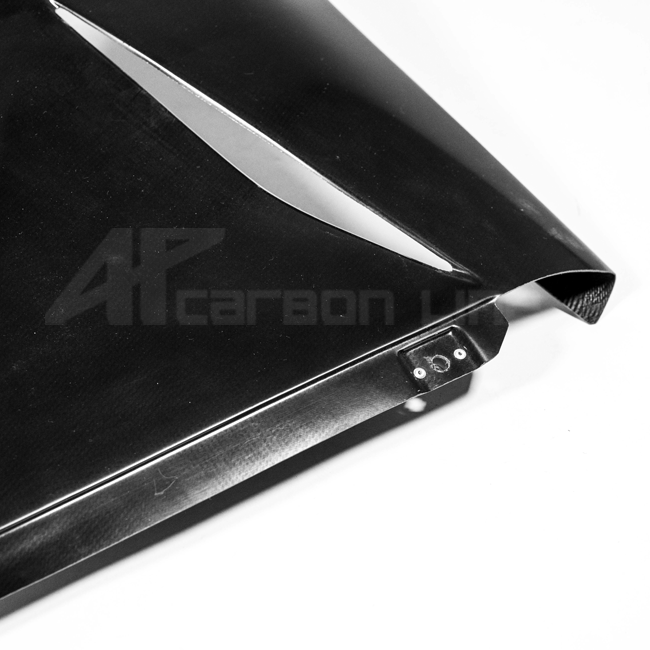 Panel lateral derecho Lavatex AP Carbon Line Ducati Panigale V4/S (2025) 