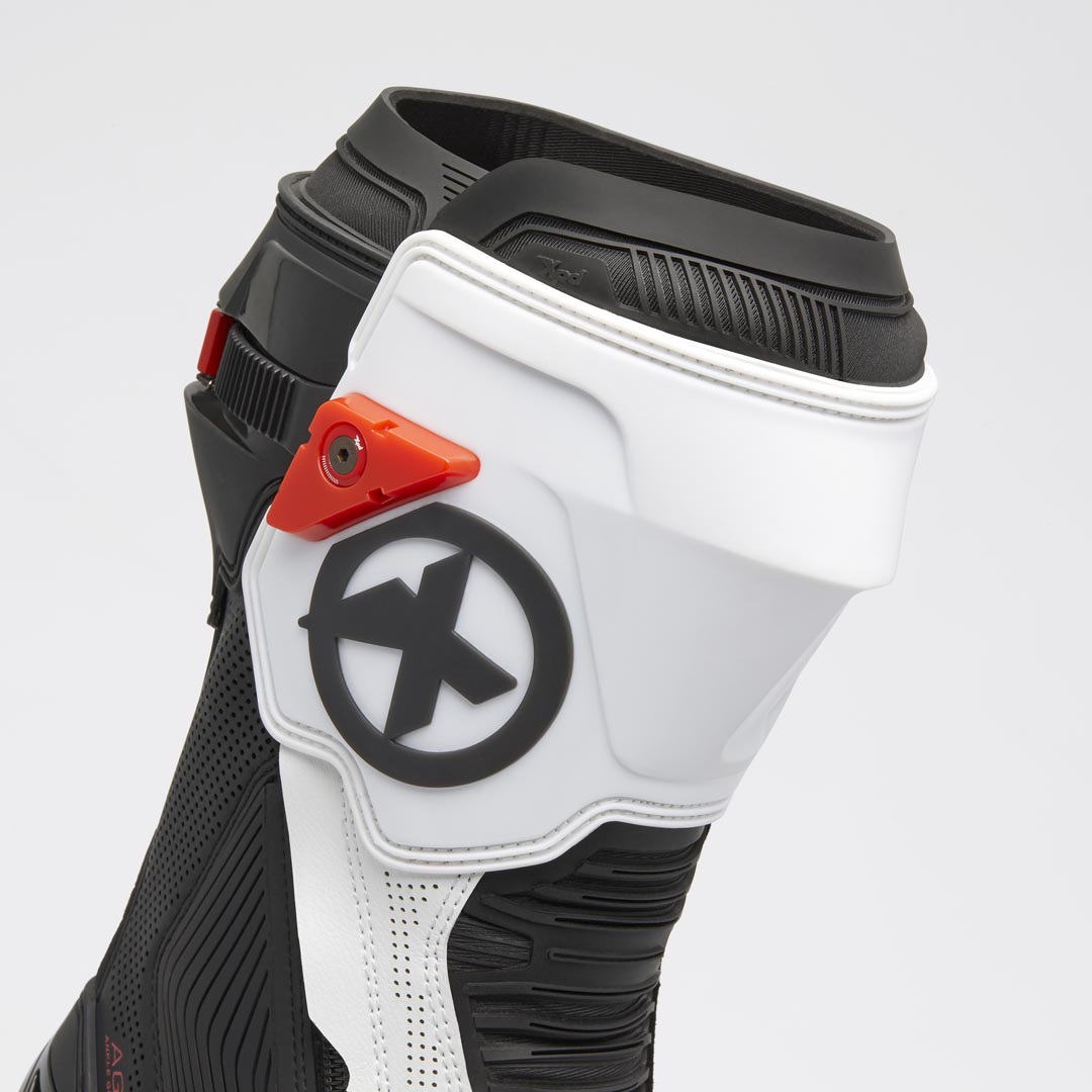 XPD XP9-R AIR bota de moto de carreras y calle perforada | Hombre | Blanco/Negro 