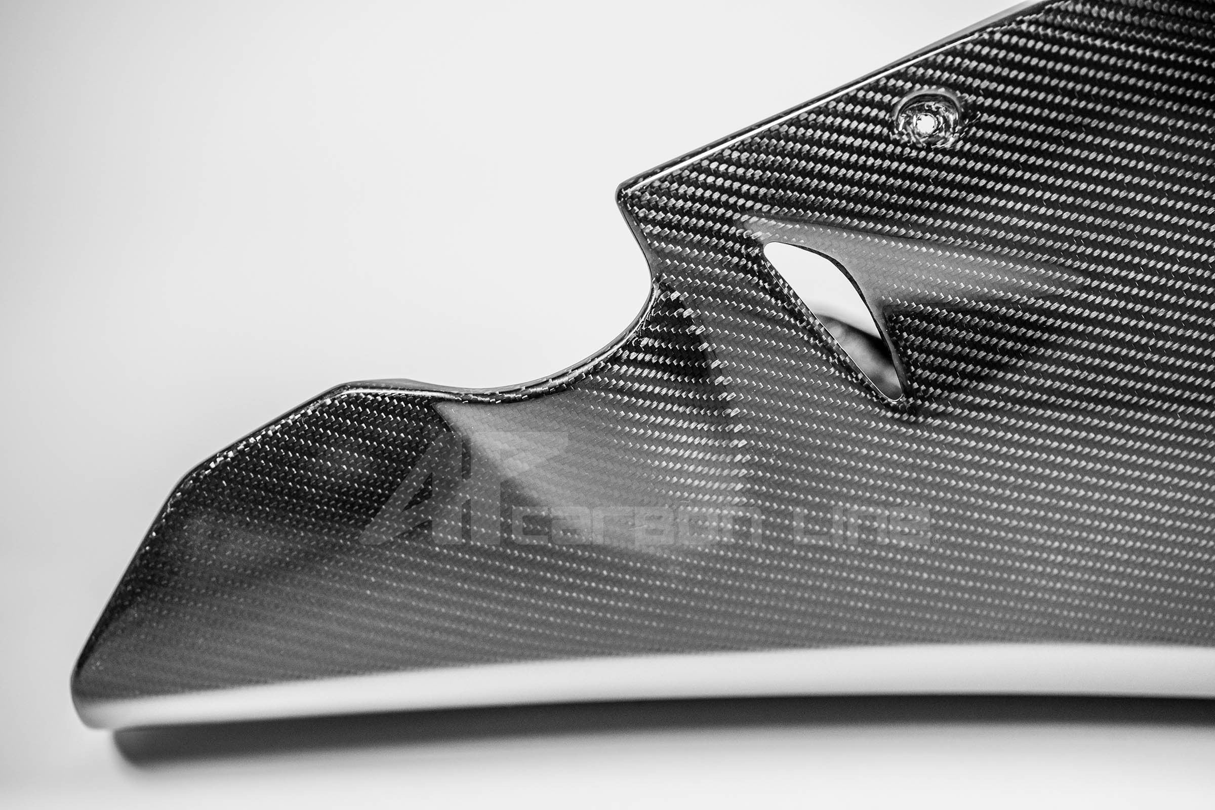 Spoiler de bicho 200g AP Carbon Line Honda CBR 1000 RR-R SC82 (20-23) 