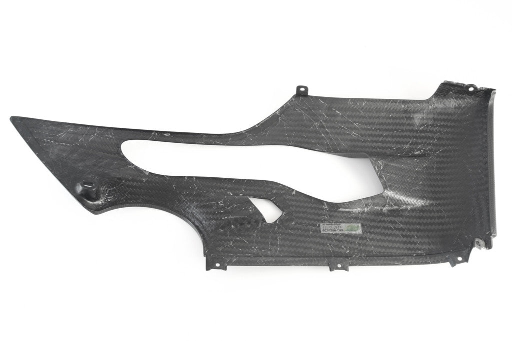 Panel lateral derecho inferior de carbono Fullsix Ducati Panigale 1199/R/S (12-17) 